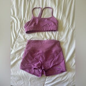 Alo yoga set (XS top, small bottom)